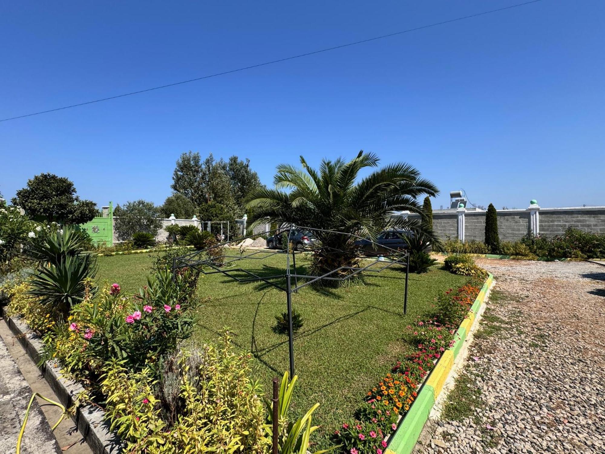 Ponari Apartments Rrotull Exterior foto